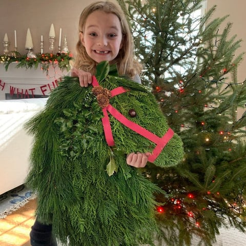 Handmade Farmhouse Horse Head Christmas Wreath – Festive Holiday Decor