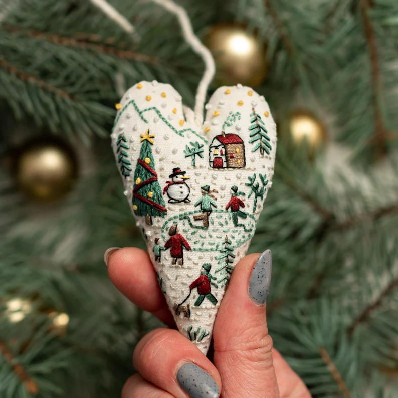 DIY Heart-Shaped Hand Embroidered Christmas Ornament Kit – 2025 Holiday Craft