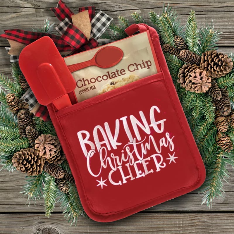 Christmas Pot Holder & Baking Mitts | Holiday Kitchen Accessories 2025