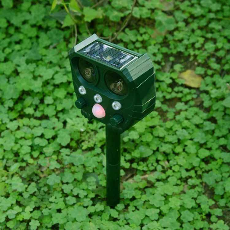 Solar-Powered Ultrasonic Deer Repeller - Protect Your Garden Naturally